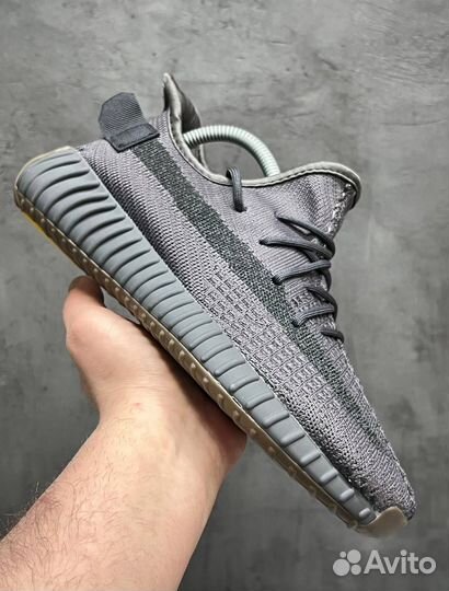 Женские Кроссовки Adidas Yeezy boost 350