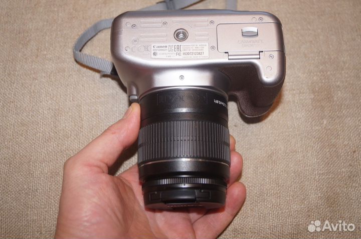 Canon EOS 1300D kit 1700 кадров + сумка Доставка