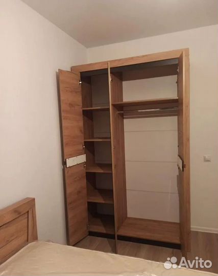Шкаф распашной в стиле лофт