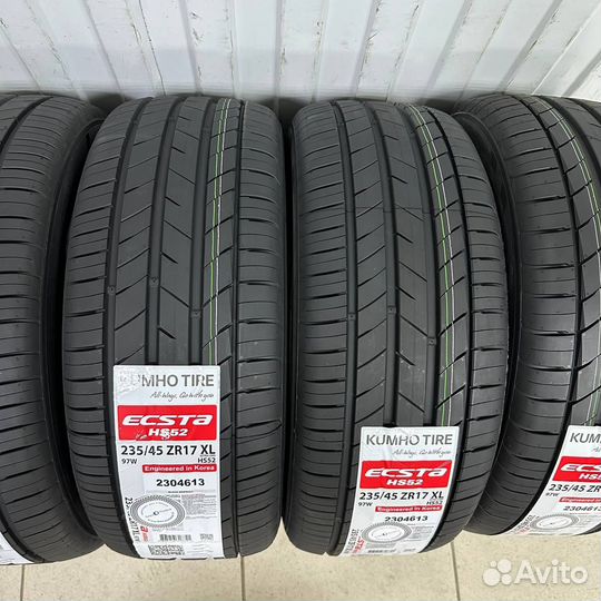 Kumho Ecsta HS52 185/50 R16 81V