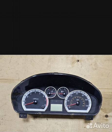 Приборная панель Шевроле Авео Т250