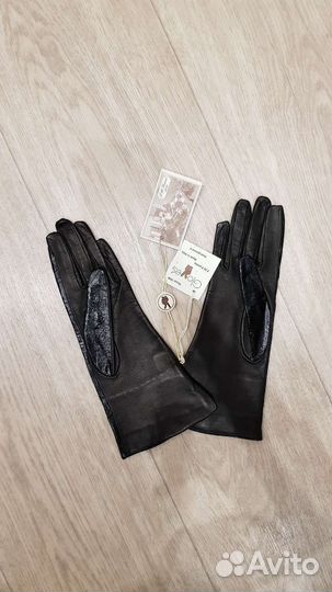 Перчатки женские новые