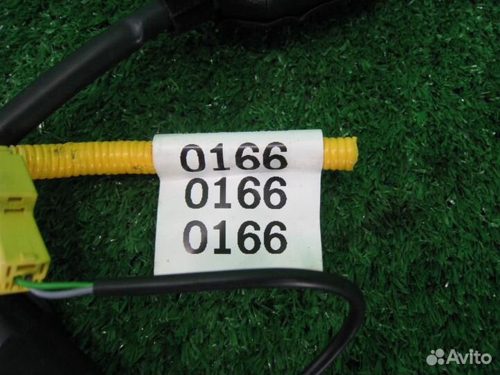 Преднатяжитель ремня правого Chevrolet Cruze J300