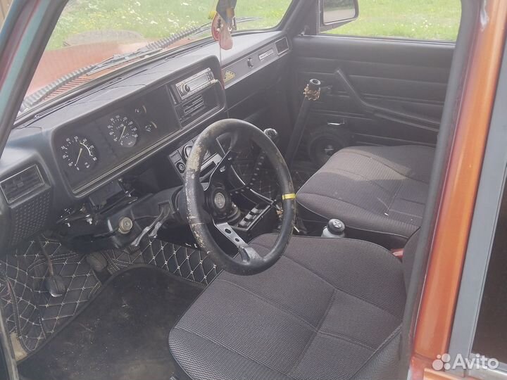 ВАЗ 2107 1.6 МТ, 2000, 200 000 км