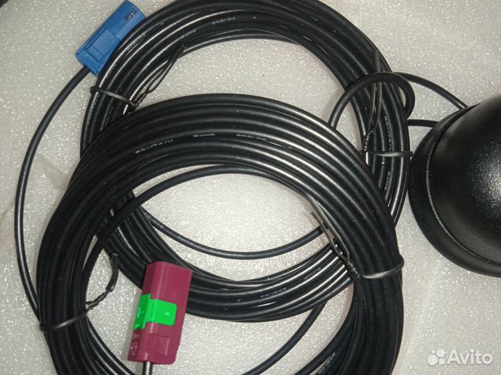 464658.001 Антенна комбинированная 