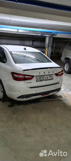 Спойлер на LADA vesta