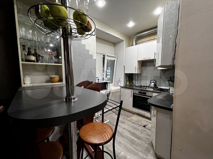 2-к. квартира, 44 м², 1/4 эт.