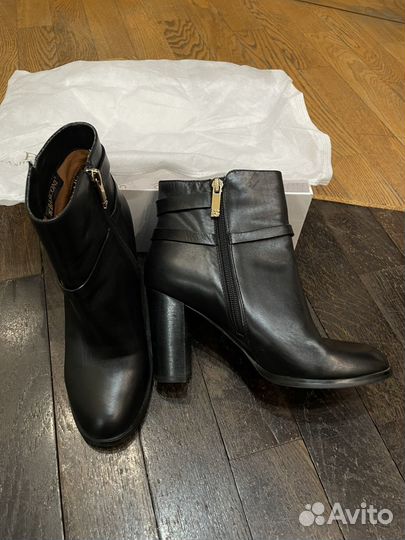 Ботинки женские 37 размер