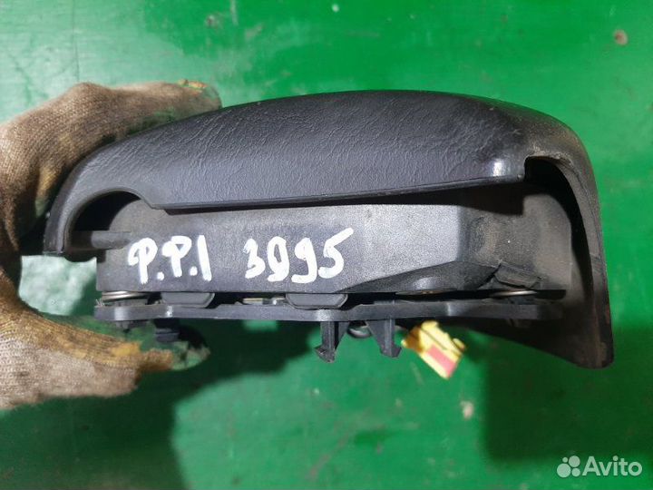 Подушка безопасности в руль Ford Focus 1 седан