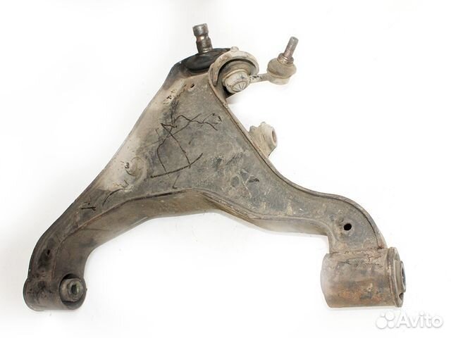 Рычаг подвески передний правый Nissan Pathfinder