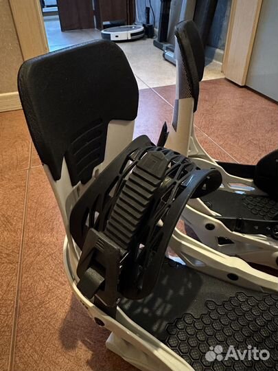 Крепления для сноуборда NOW Select Pro L