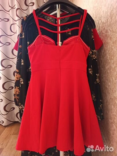 Красное платье
