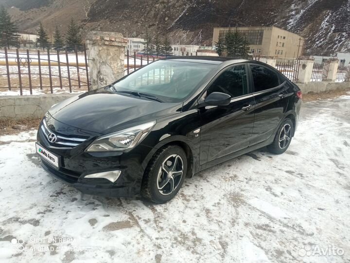 Hyundai Solaris 1.6 AT, 2015, 92 000 км