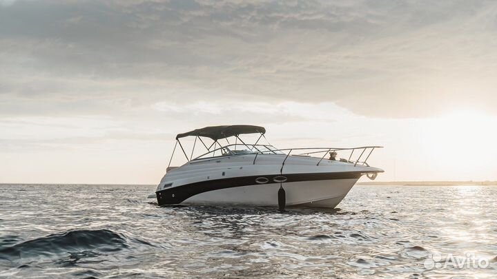 Аренда катера яхты Crownline
