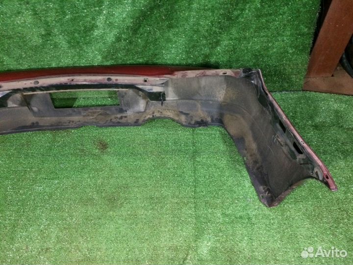 Бампер задний wagon Subaru Impreza GG3 Красный с у