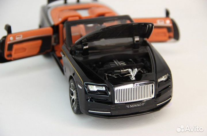 Металлическая игрушечная машина Rolls-Royce Ghost