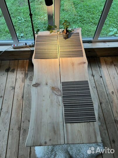 Деревянный стол из слеба