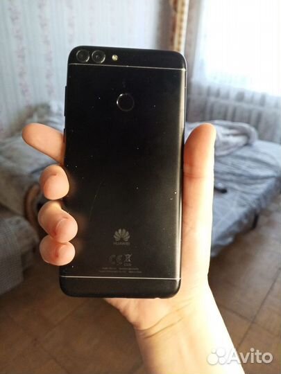 HUAWEI P Smart, 3/32 ГБ