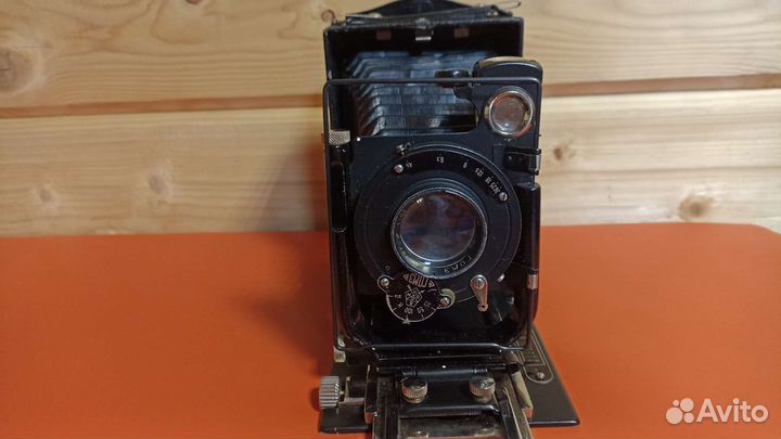 Ретро фотоаппарат Ленинград