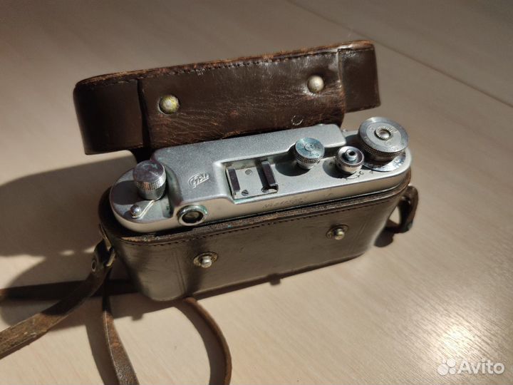 Фотоаппарат пленочный СССР. фэд-2