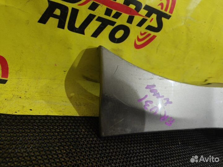 Накладка на крыло передняя левая Nissan Presage