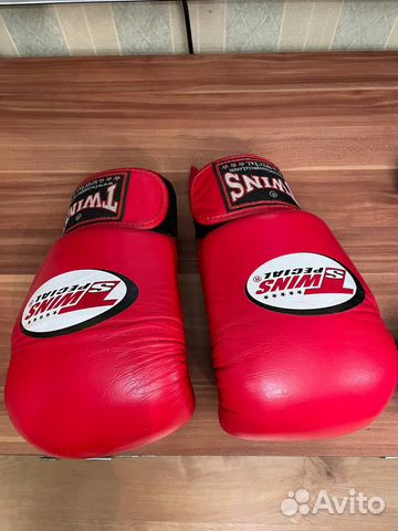 Боксерские перчатки twins