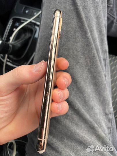 Телефон iPhone xs
