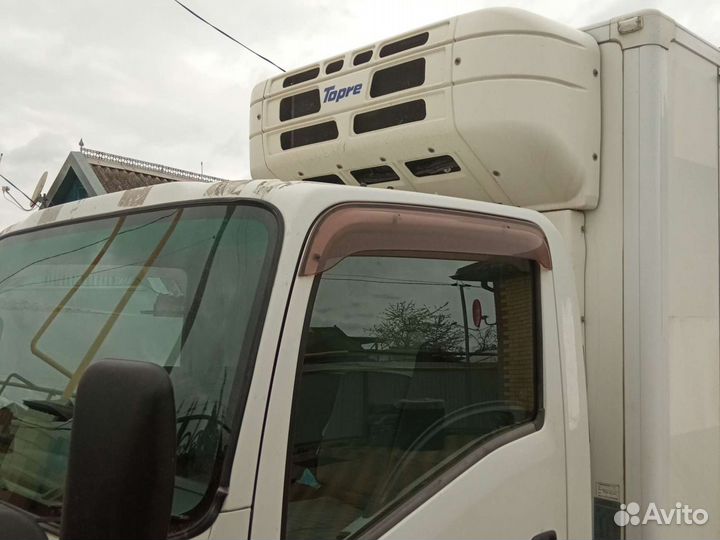 Isuzu Elf, 2010