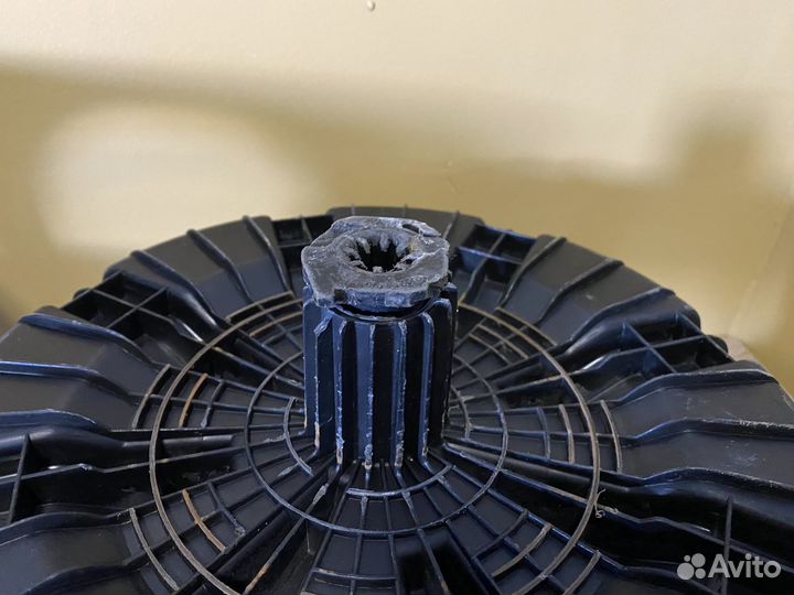 Крепление запасного колеса Mercedes W210