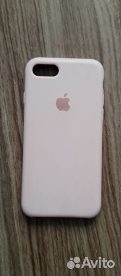 Чехол на iPhone 7