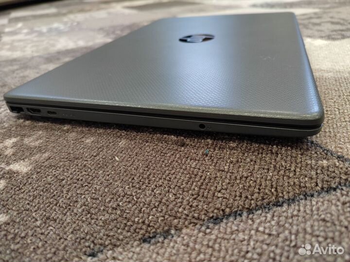 Мощный ноутбук HP 250 G8: Ваш надежный партнер