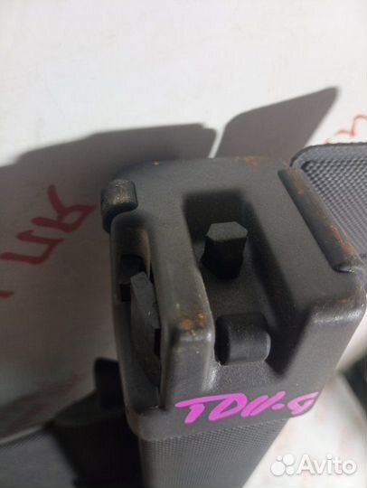 Шторка багажника Volkswagen Touareg AZZ 2006