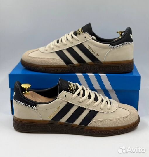 Adidas spezial