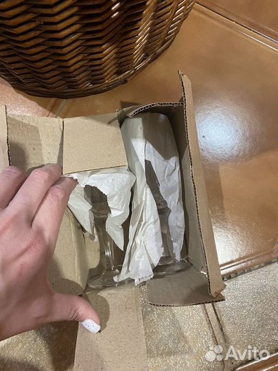 Корзина для пикника с посудой