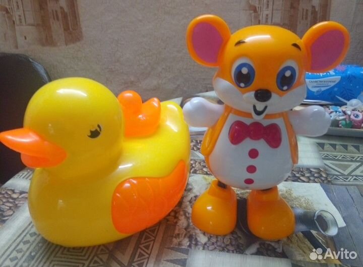 Детские развивающие игрушки для малышей