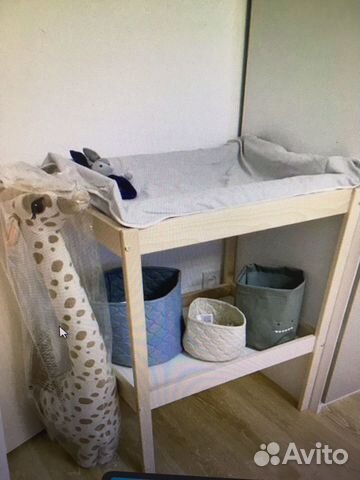 Пеленальный столик IKEA с матрасом и простынями