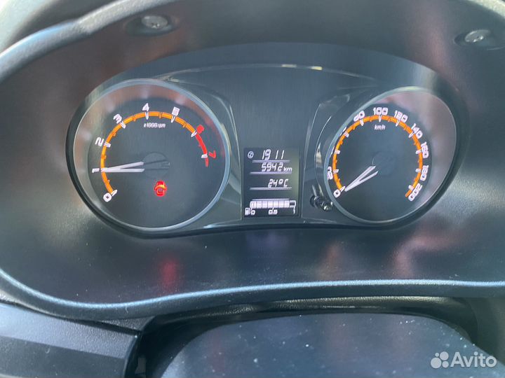 LADA Granta 1.6 МТ, 2023, 5 950 км