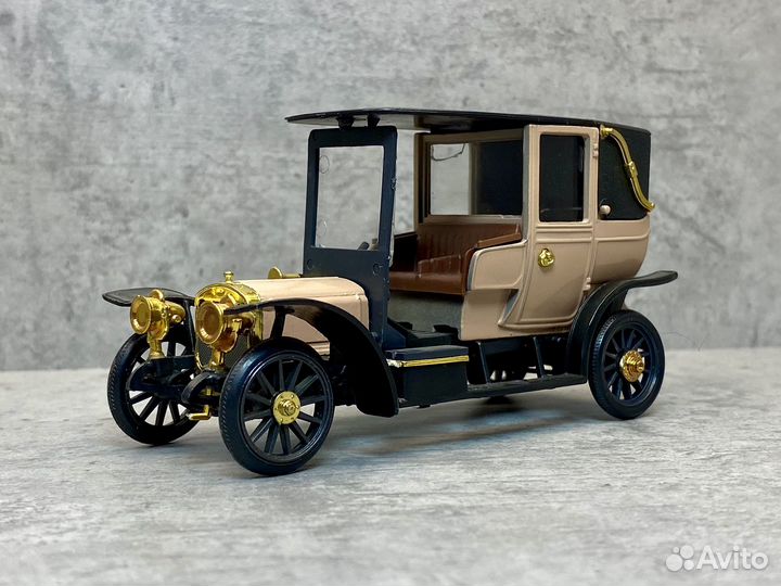 Коллекционная модель руссобалт С24/30 СССР 1:43