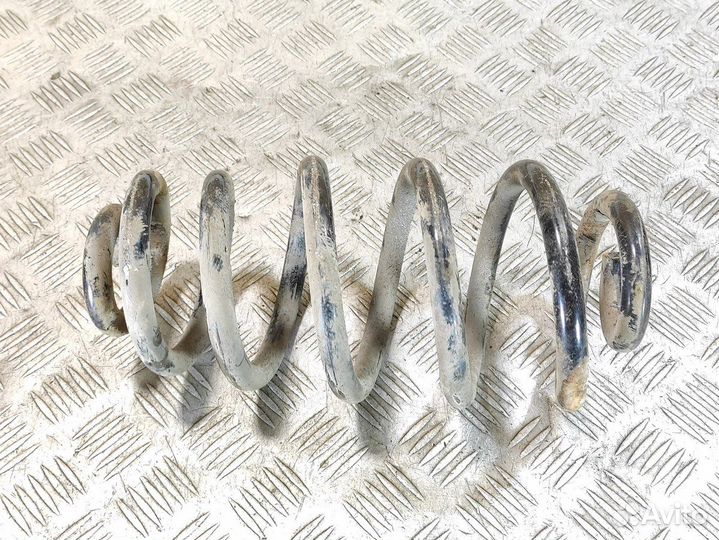 Пружина задняя Volkswagen Passat b5 1996-2000