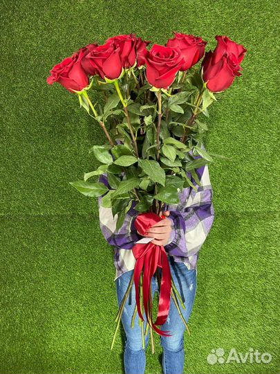 Букеты роз Елец 101 роза цветы живые