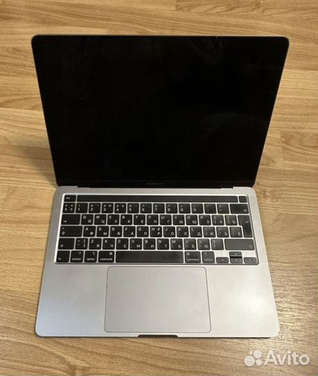MacBook Pro 13 2020 A2251 i5/16/512 (идеальный)