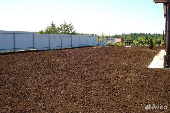 Вспашка и культивация земли мотоблоком