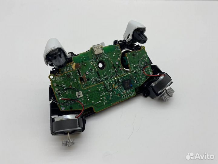 Ремонт телефонов/планшетов на Комендантском 33