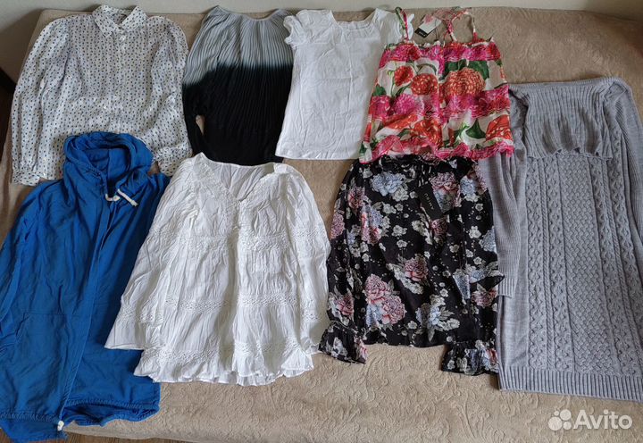 Отдам даром женские вещи размер 44