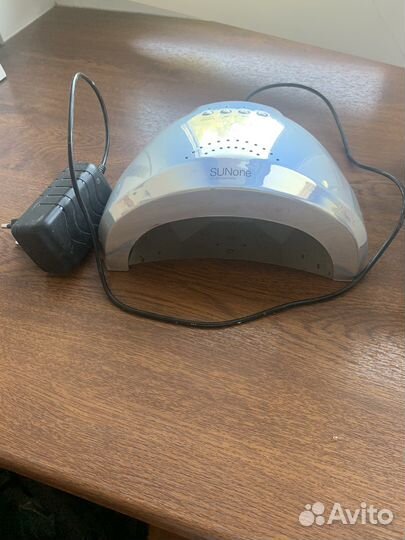 Лампа для маникюра и педикюра