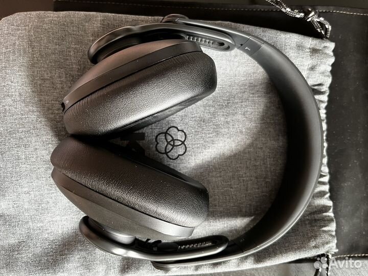 Наушники AKG K361-BT
