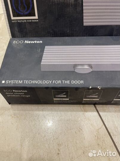 Доводчик дверной