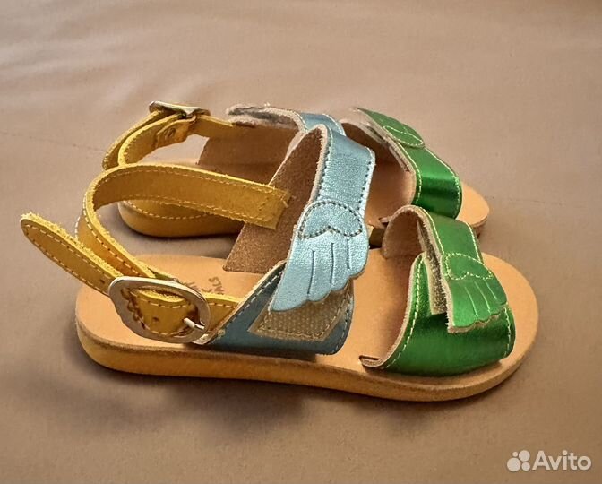Босоножки для девочки