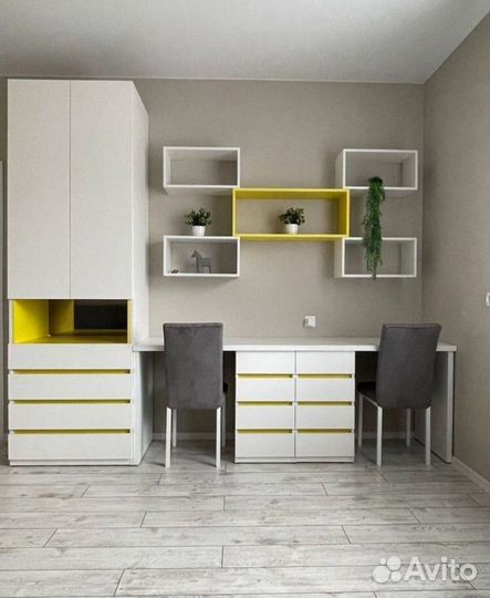 Рабочая зона с кроватью