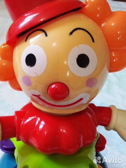 Клоун музыкальный